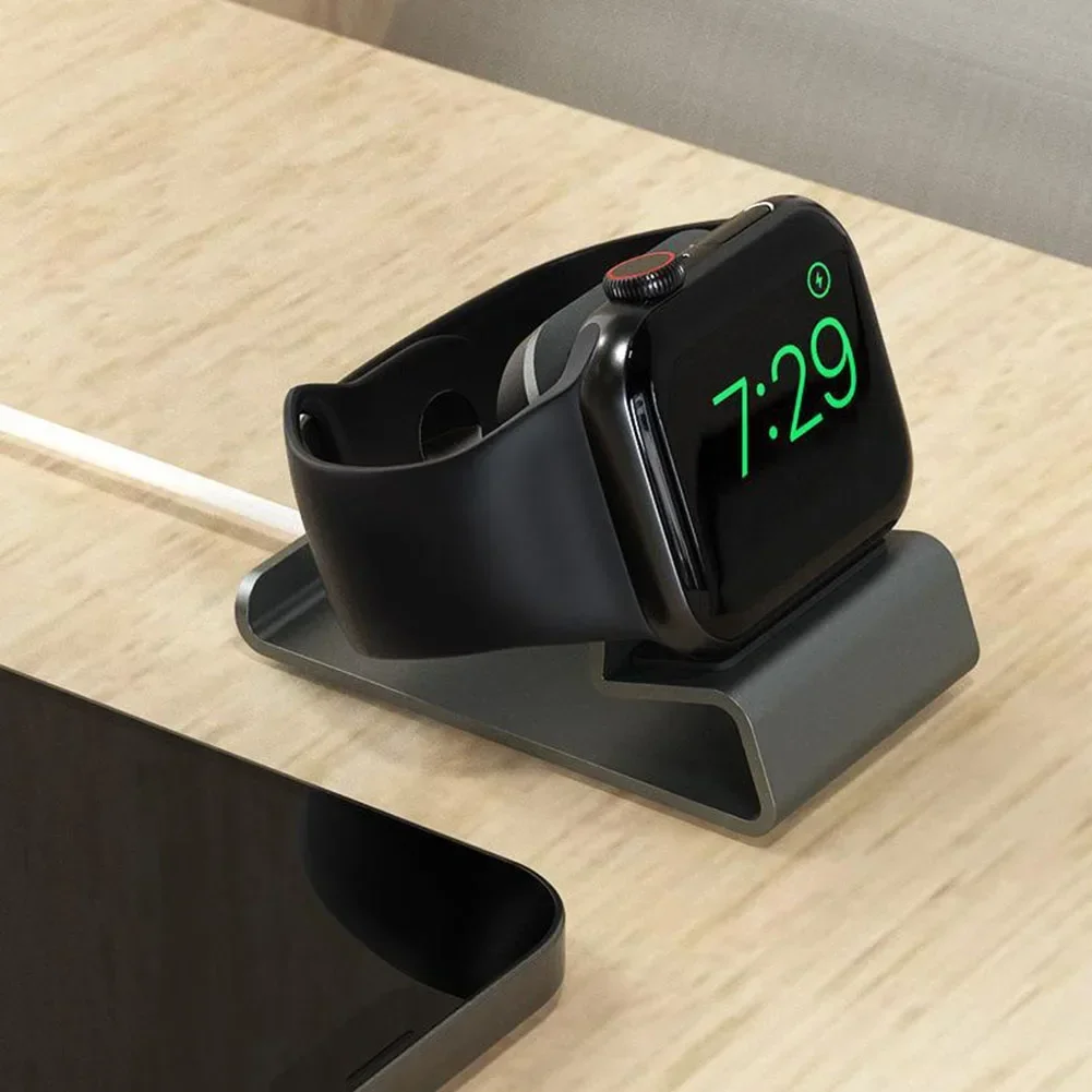 Dudukan pengisi daya aluminium - Watch Charging Dock ulasan dan harga
